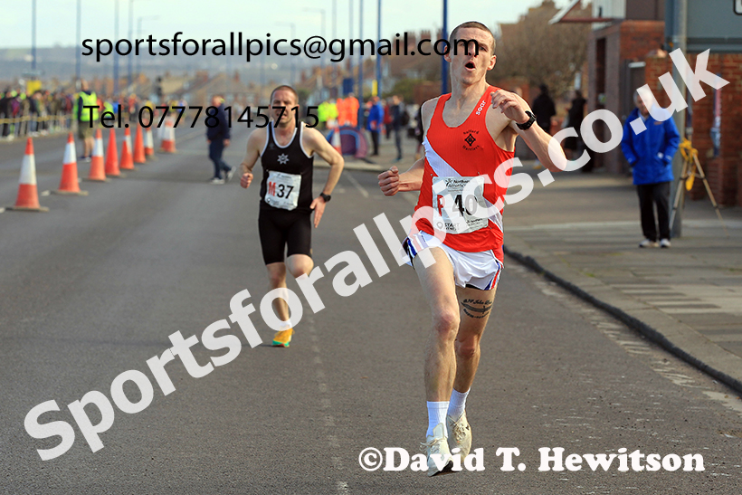 Senior mens Northern 12 Stage Road Relay, 2025 Northern 12 and 6 Stage Road Relays and Junior 5k, Redcar. Photo: David T. Hewitson/Sports for All Pics